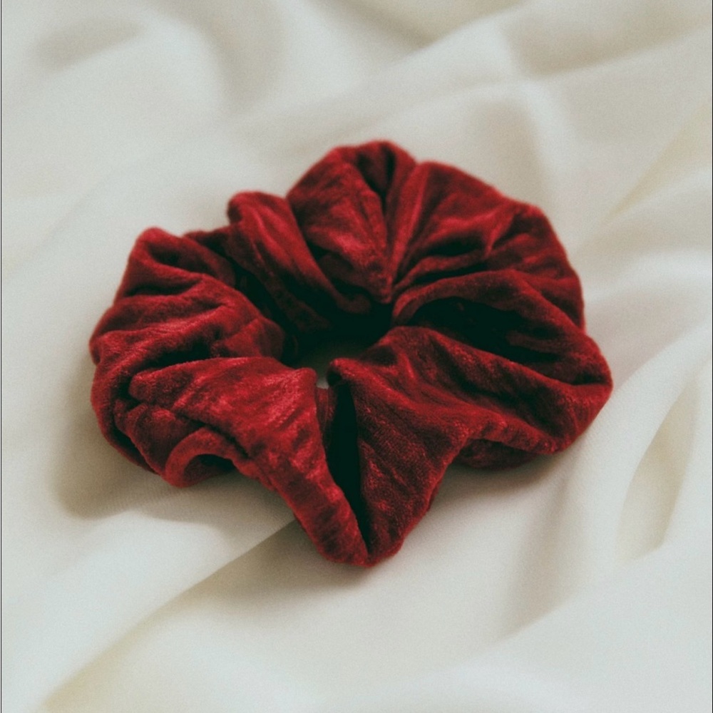 Sezane Red Velvet Scrunchie